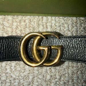 Authentic Gucci Black/ Brown Reversible Belt with Gold GG Emblem